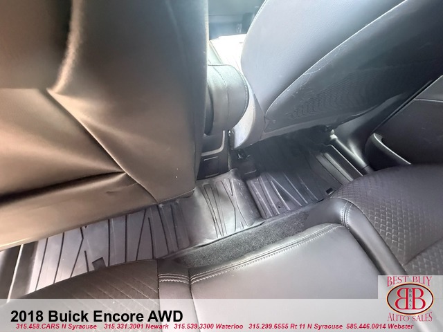 589940l.jpg